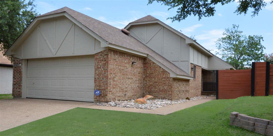 10621 Tall Oak